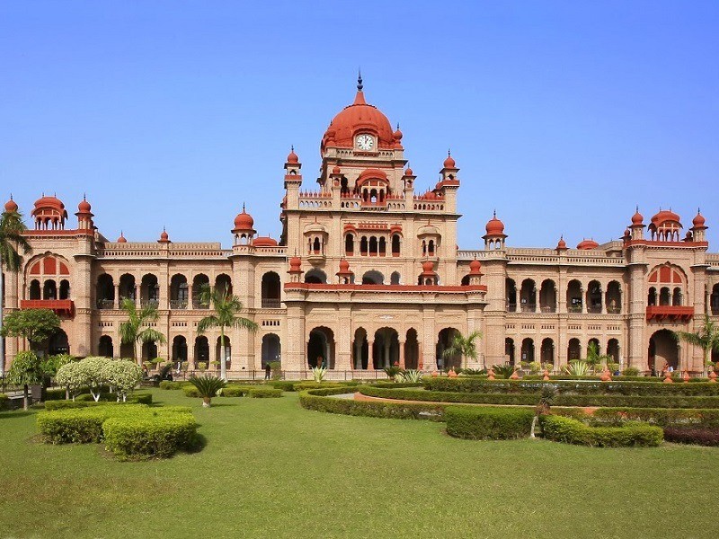 KHALSA COLLEGE AMRITSAR